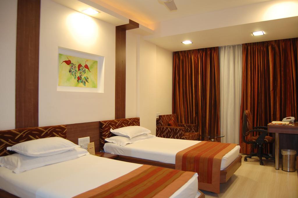 Shreemaya Hotel Indore Exterior foto