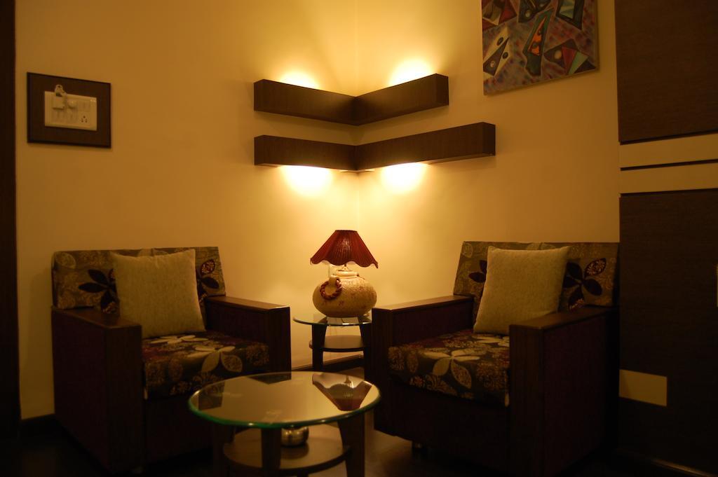 Shreemaya Hotel Indore Exterior foto