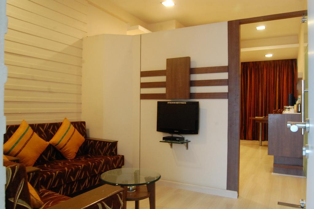 Shreemaya Hotel Indore Exterior foto