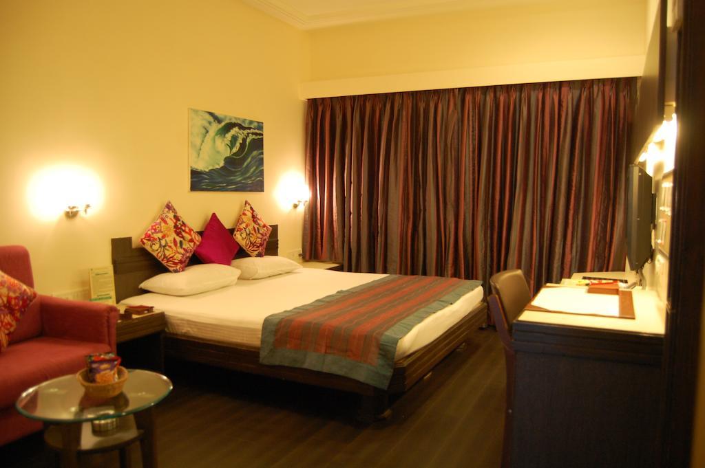 Shreemaya Hotel Indore Exterior foto